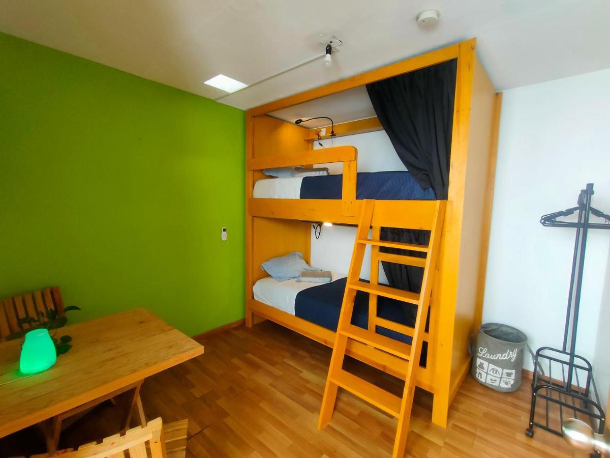 Leveli Coliving Hostel Guadalajara Exterior photo
