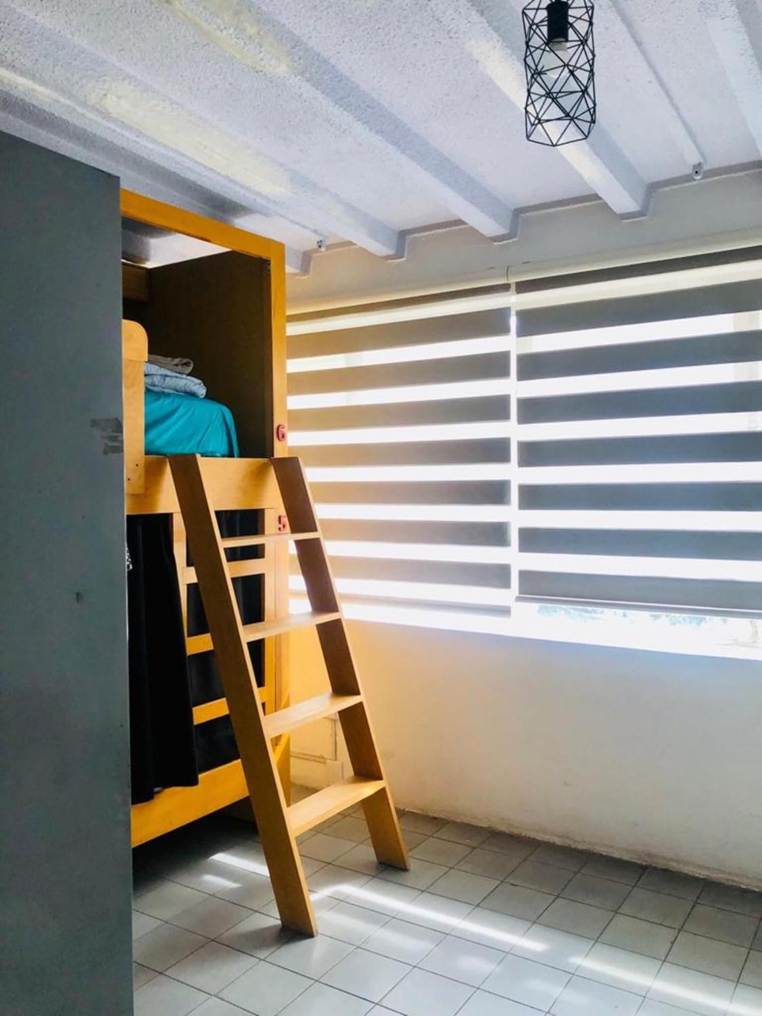 Leveli Coliving Hostel Guadalajara Exterior photo